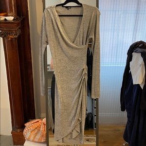 Aritzia Wilfred Free Wrap Midi Dress Gray Size M
